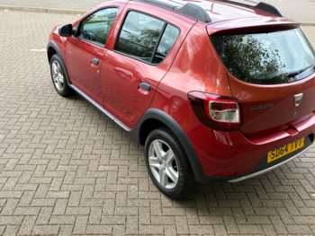 Used Dacia Sandero Stepway 2014 for sale - 74432721: Photo