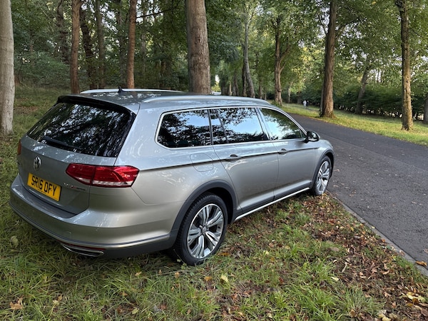 Used Volkswagen Passat 2016 for sale - 75972750: Photo 4