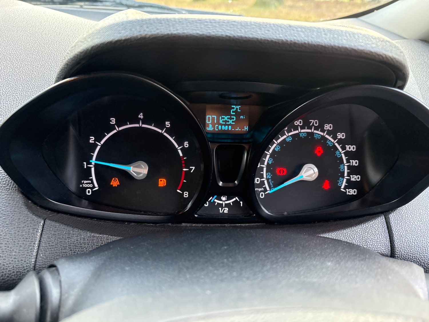 Used Ford Ecosport 2015 for sale - 77062069: Photo 15