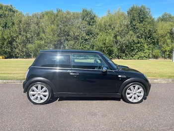 Used MINI Hatch 2005 for sale - 75687850: Photo