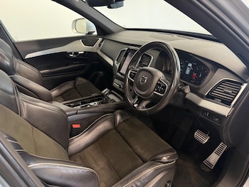 Used Volvo XC90 2016 for sale - 79426711: Photo