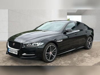 Used Jaguar XE 2018 for sale - 79472080: Photo
