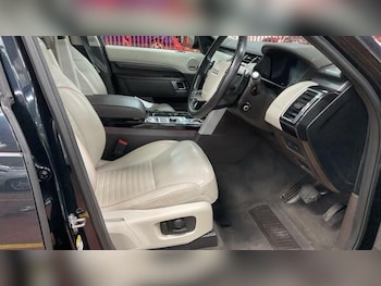 Used Land Rover Discovery 2019 for sale - 79441279: Photo