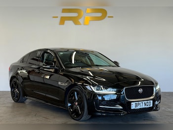 Used Jaguar XE 2017 for sale - 79050081: Photo
