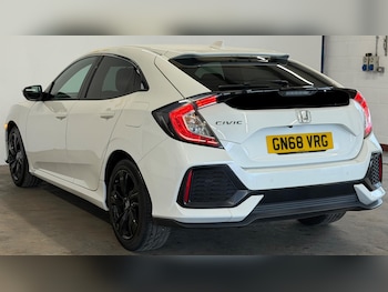 Used Honda Civic 2018 for sale - 79049552: Photo