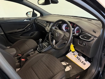 Used Vauxhall Astra 2017 for sale - 79050077: Photo