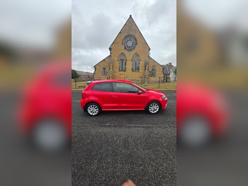 Used Volkswagen Polo 2016 for sale - 79252143: Photo