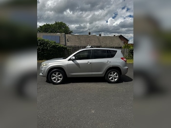 Used Toyota RAV4 2010 for sale - 78962593: Photo