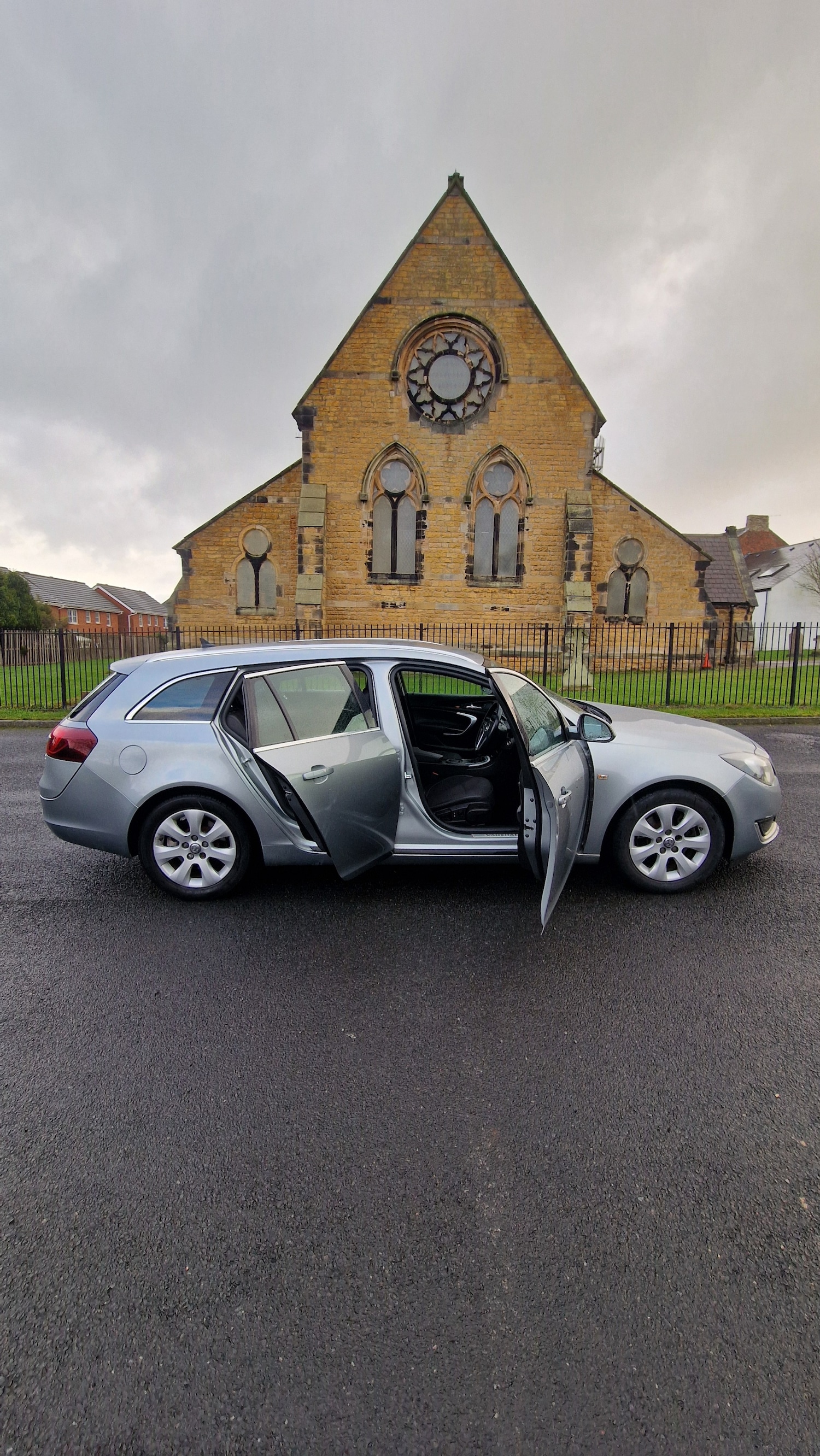 Used Vauxhall Insignia 2015 for sale - 77199031: Photo 9