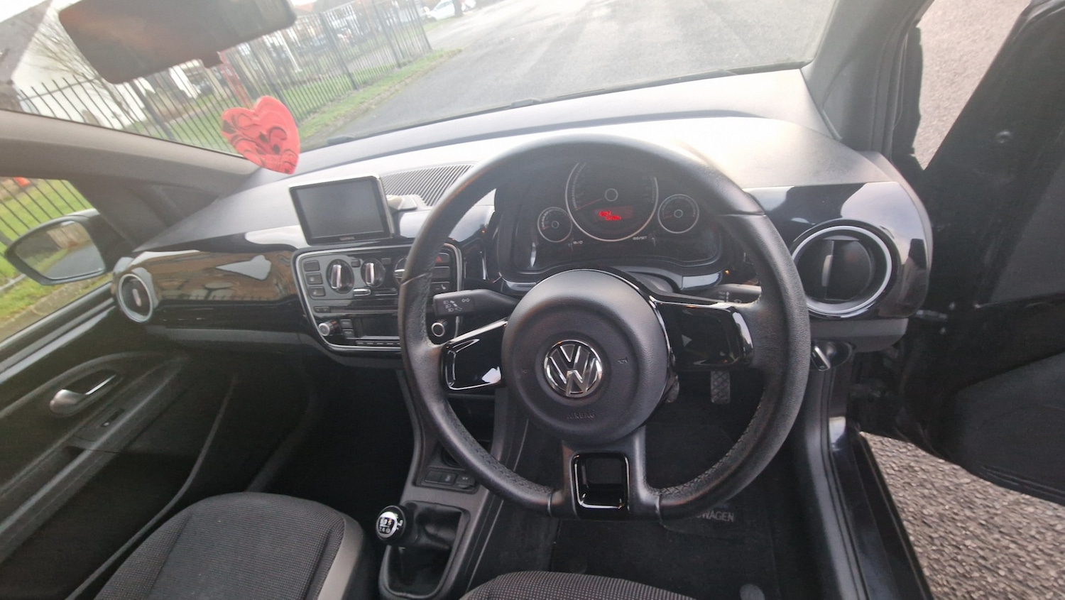 Used Volkswagen up! 2014 for sale - 77198285: Photo 7