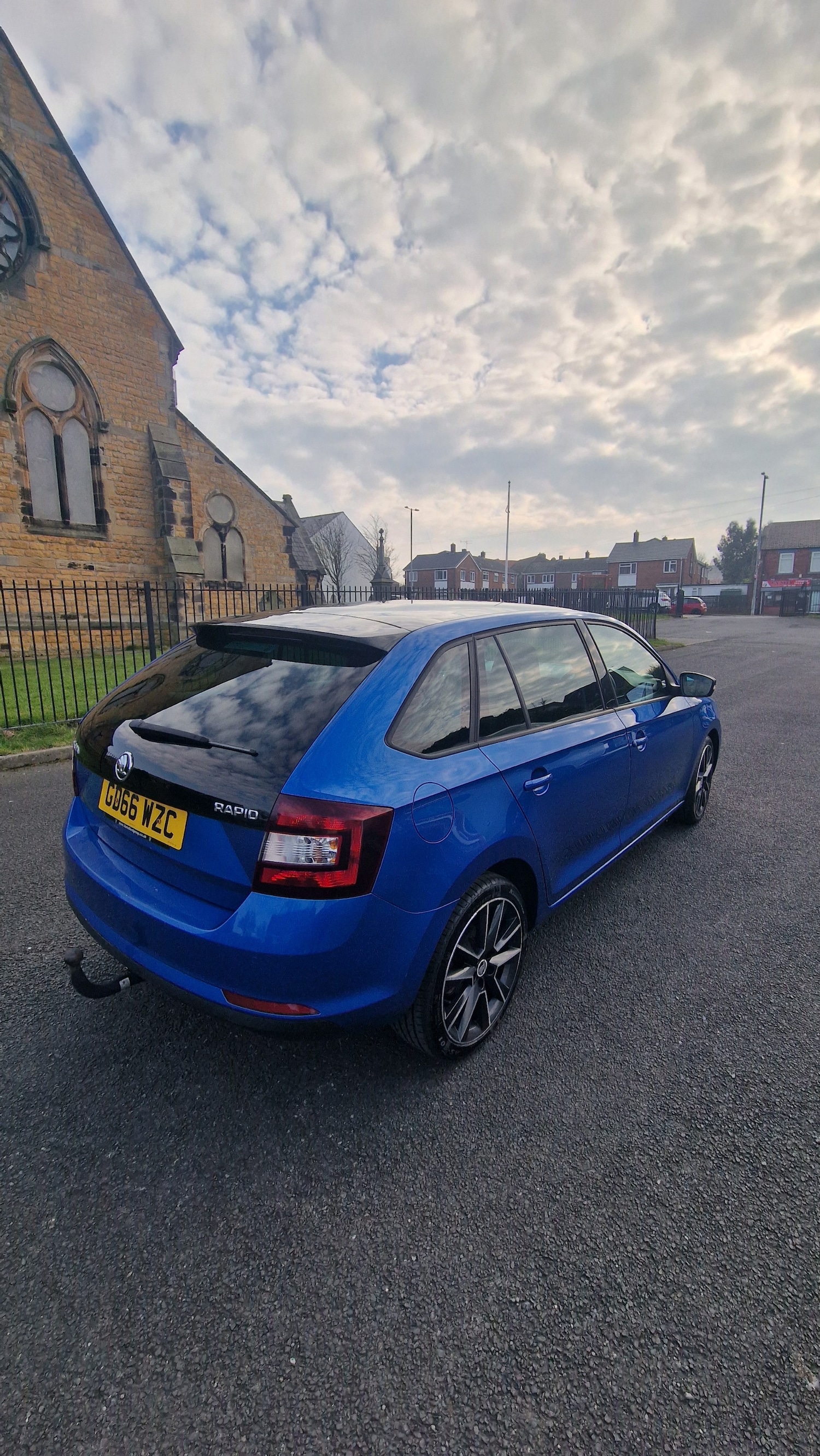 Used Skoda Rapid Spaceback 2017 for sale - 77762420: Photo 2