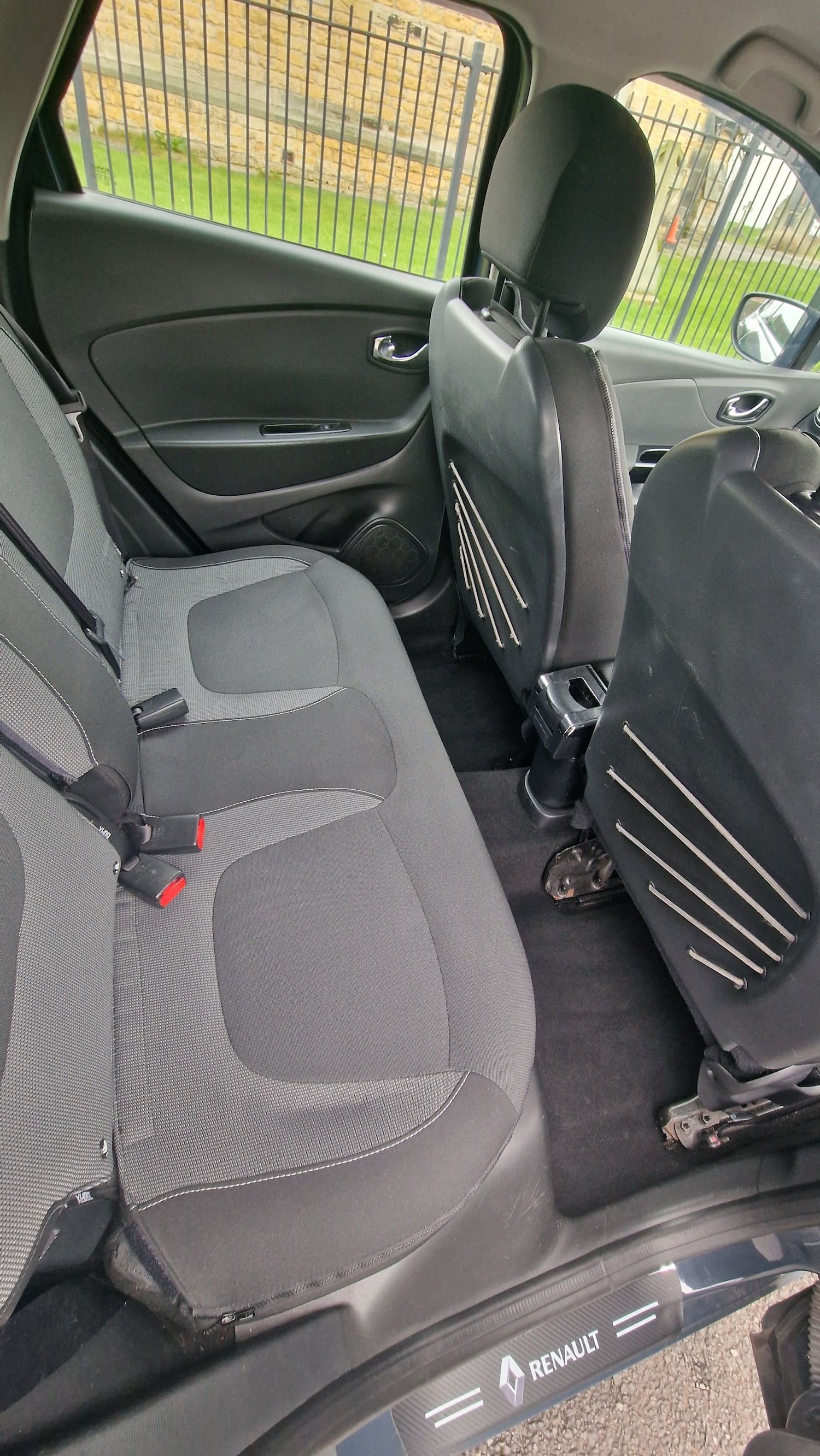 Used Renault Captur 2014 for sale - 77902824: Photo 12