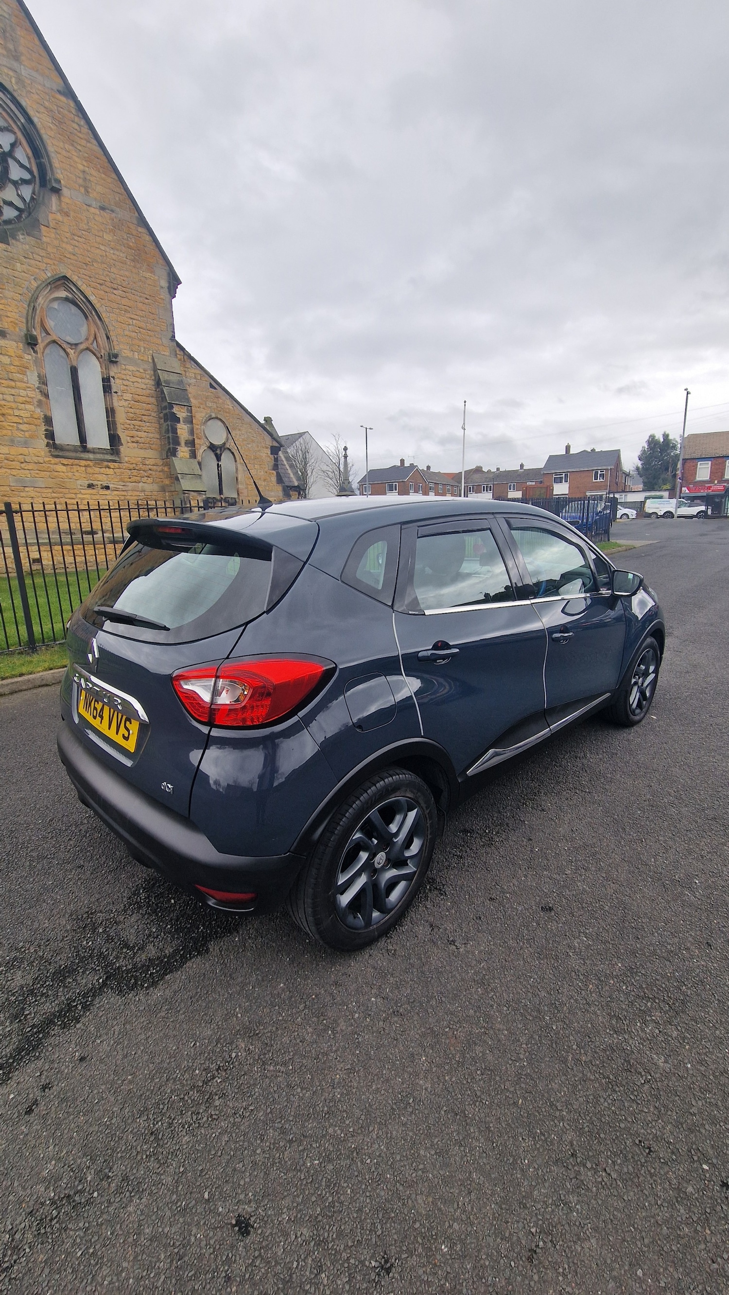 Used Renault Captur 2014 for sale - 77902824: Photo 2