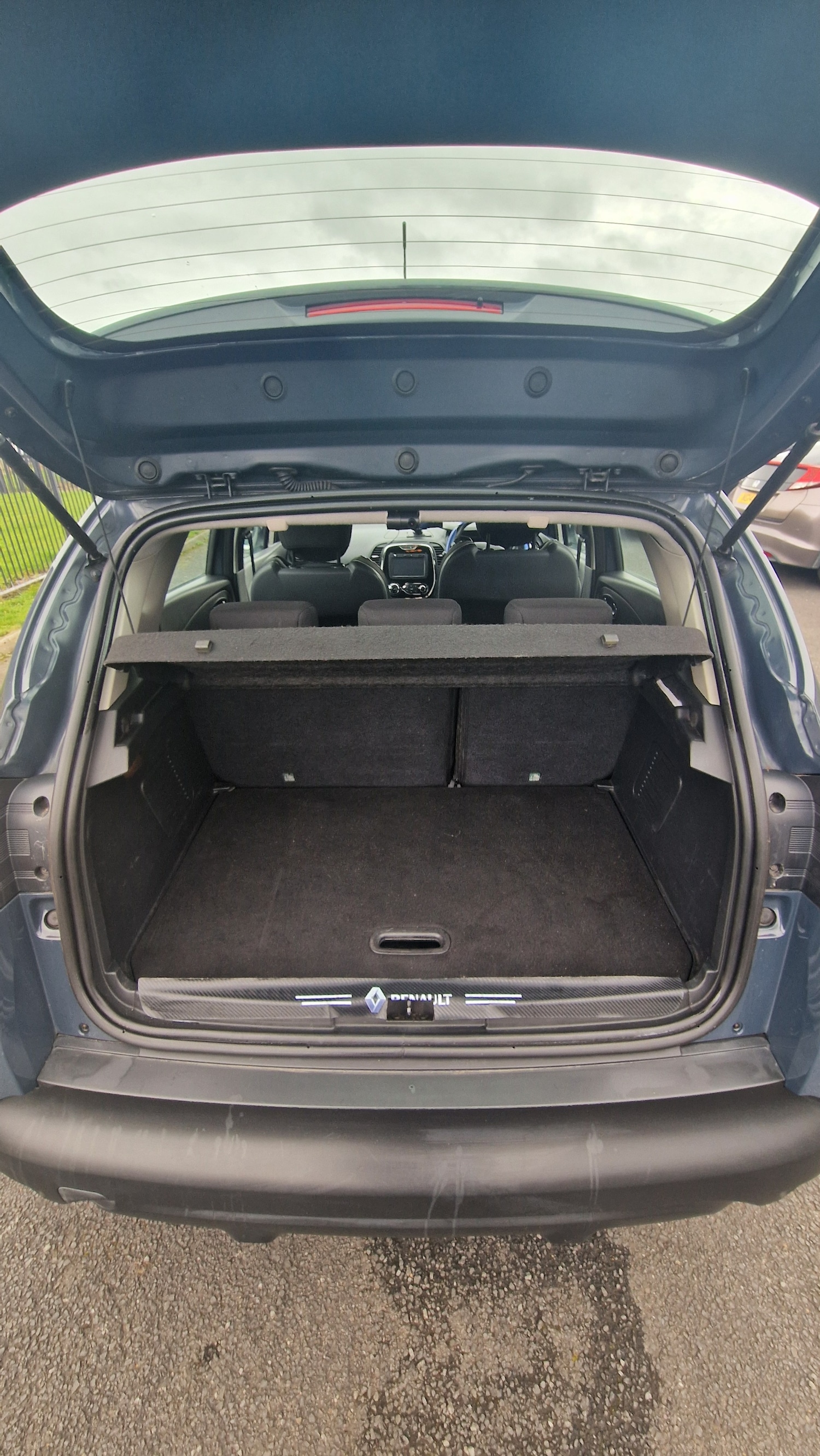 Used Renault Captur 2014 for sale - 77902824: Photo 4