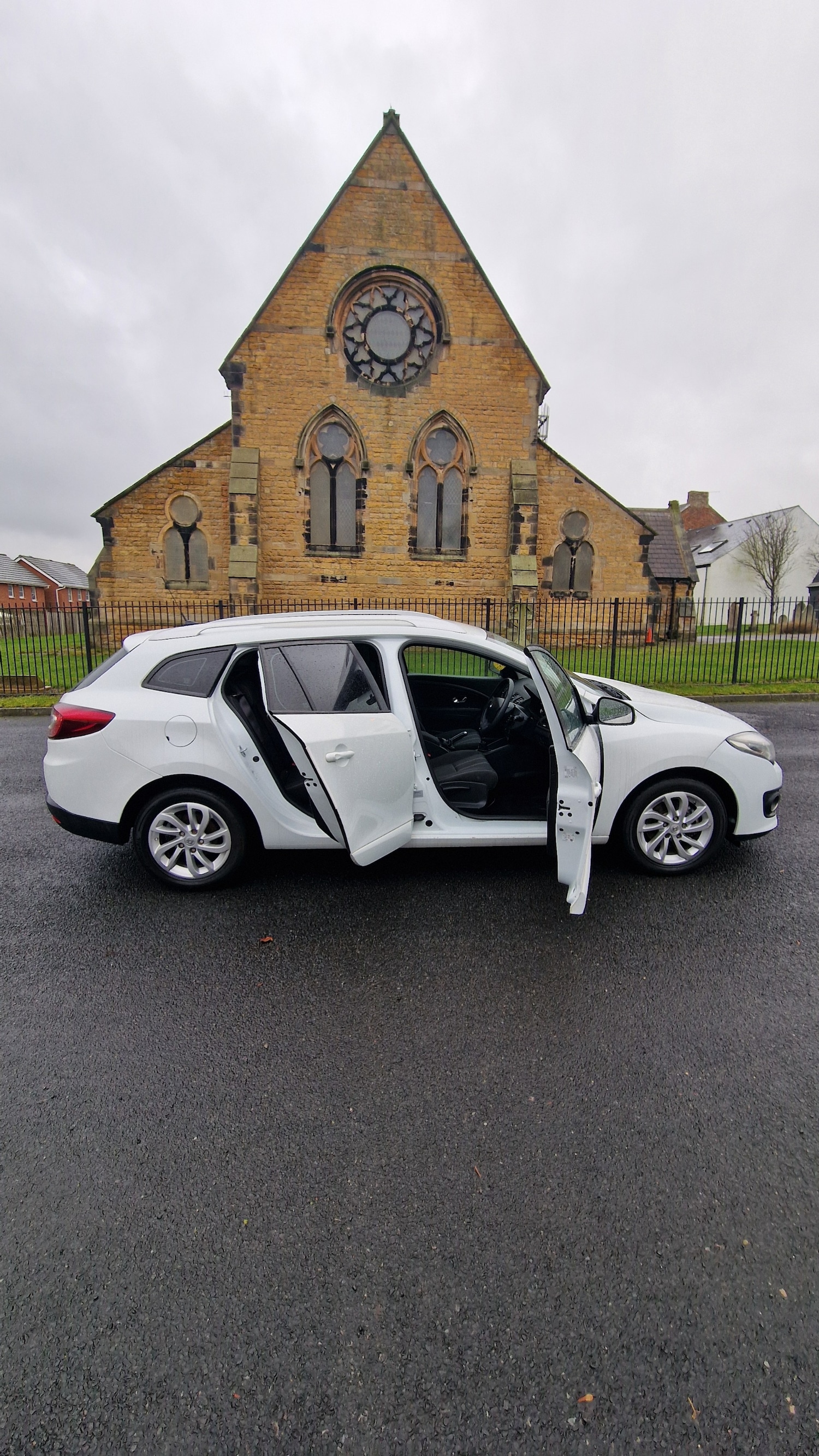 Used Renault Megane 2016 for sale - 77391688: Photo 10