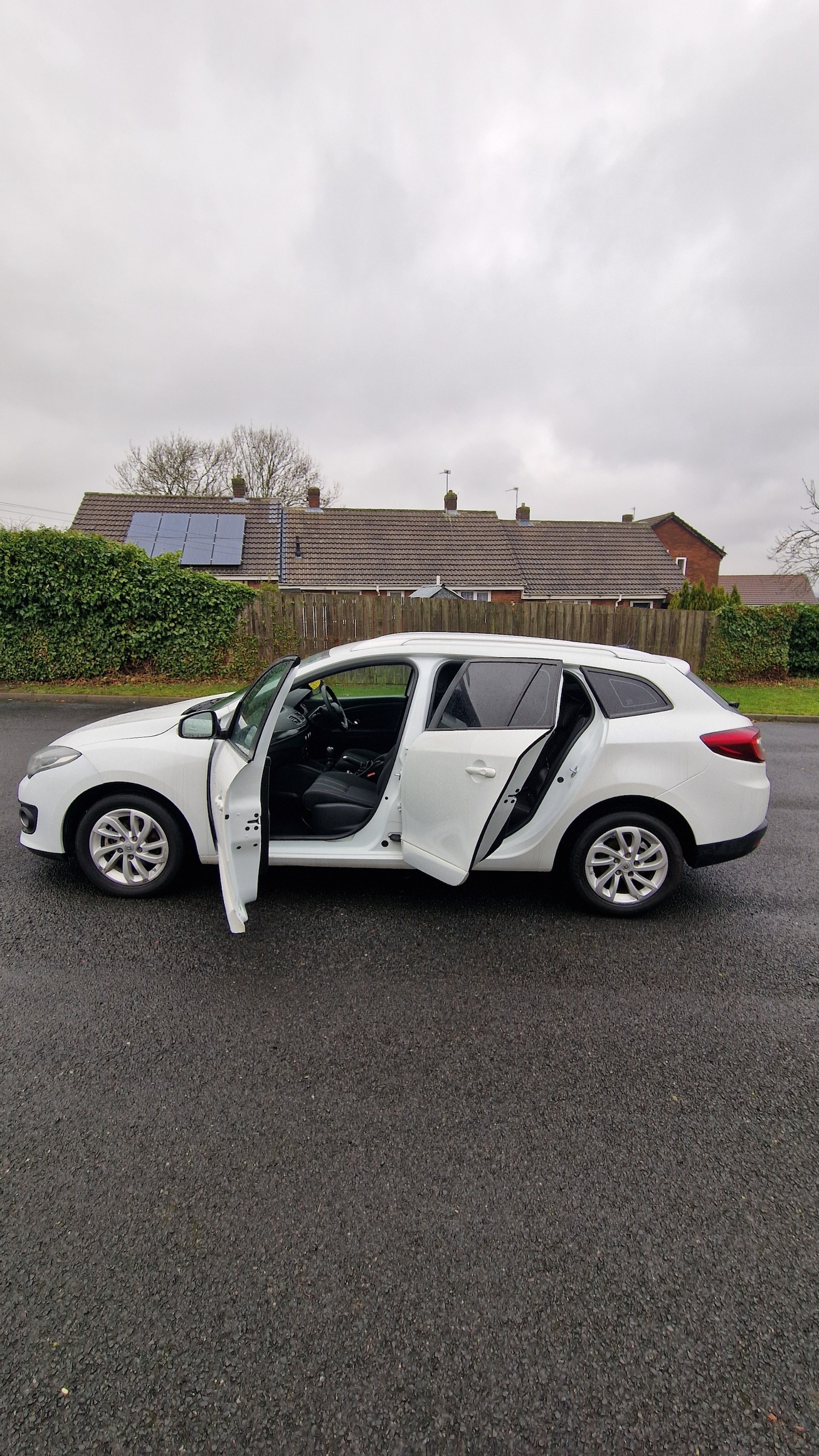 Used Renault Megane 2016 for sale - 77391688: Photo 13