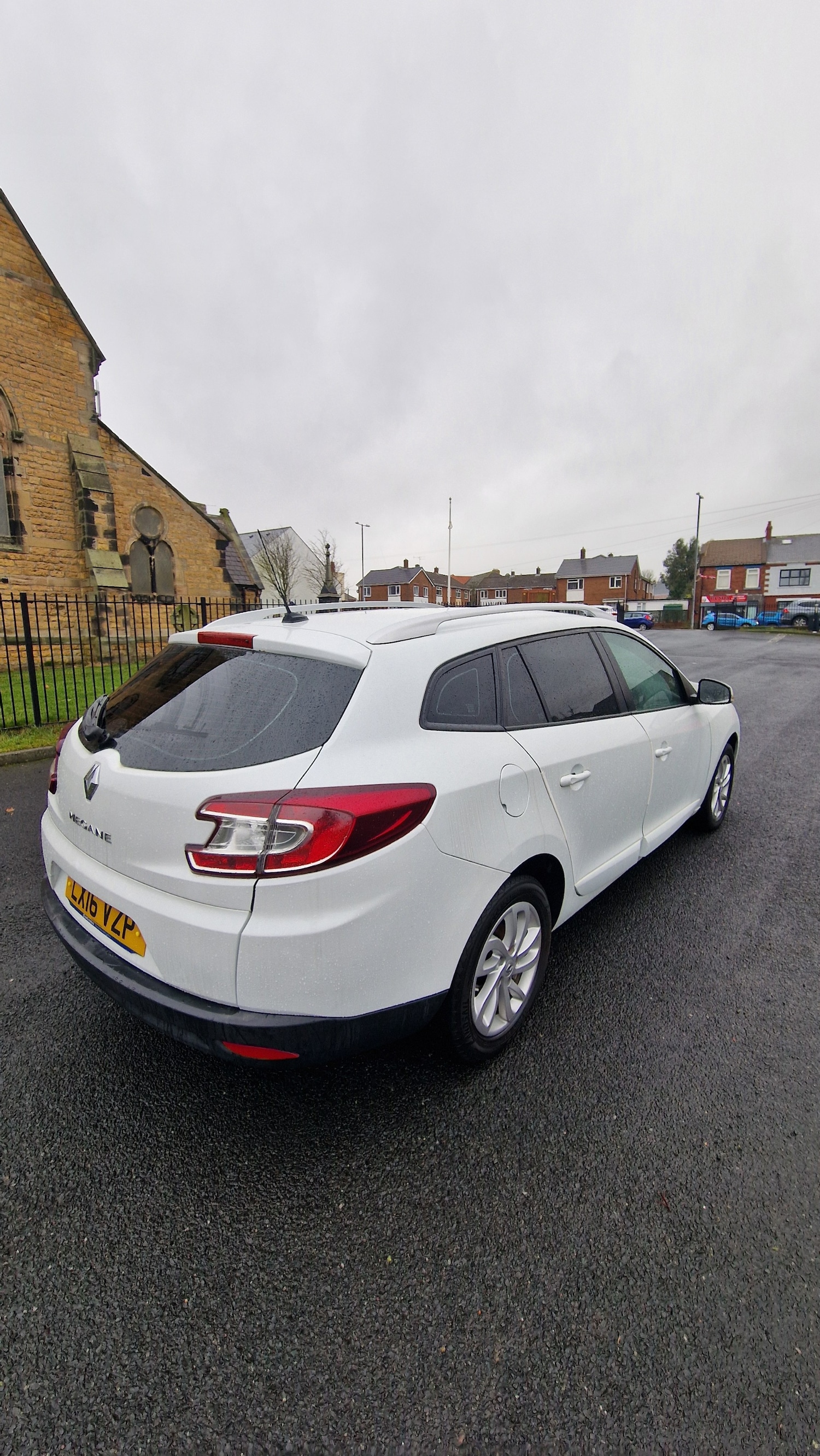 Used Renault Megane 2016 for sale - 77391688: Photo 2