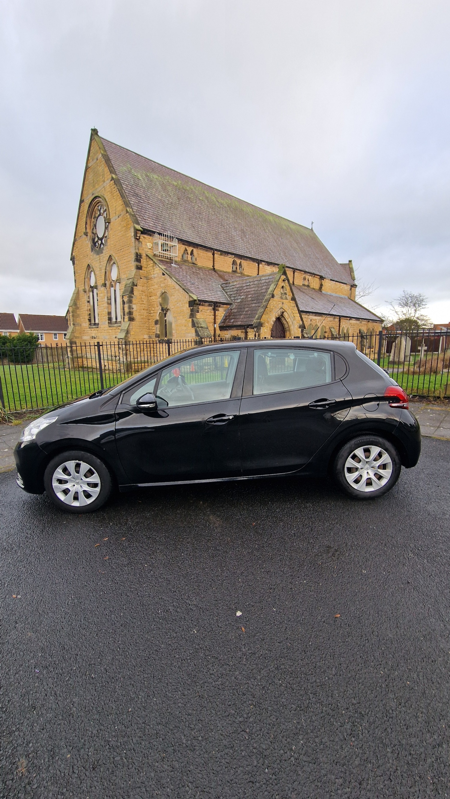 Used Peugeot 208 2016 for sale - 77196706: Photo 5