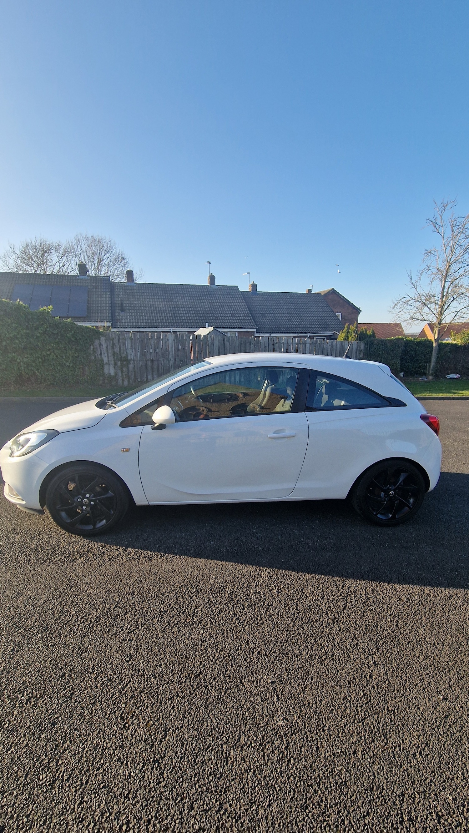 Used Vauxhall Corsa 2015 for sale - 77735904: Photo 2