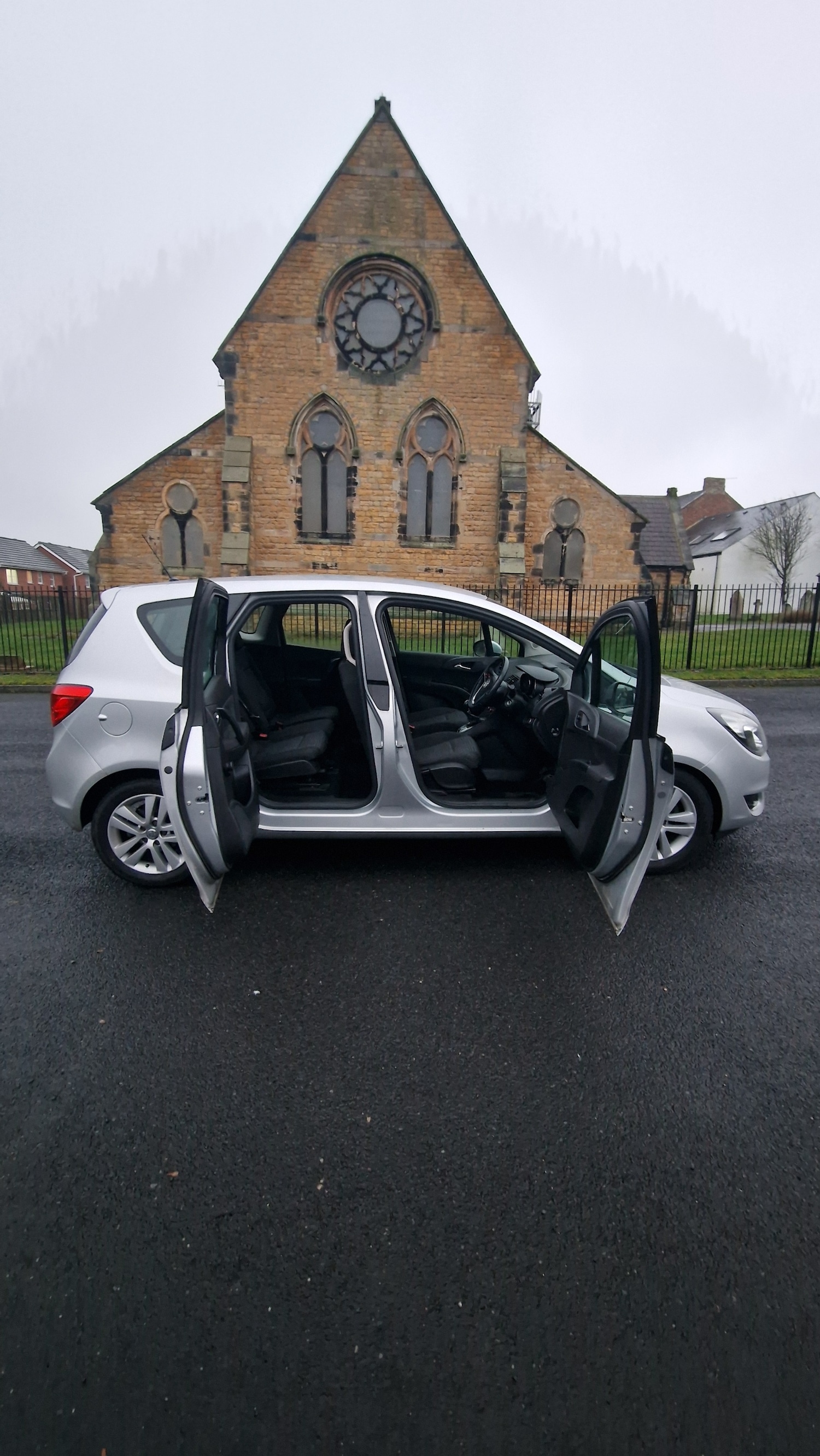 Used Vauxhall Meriva 2014 for sale - 77303335: Photo 10