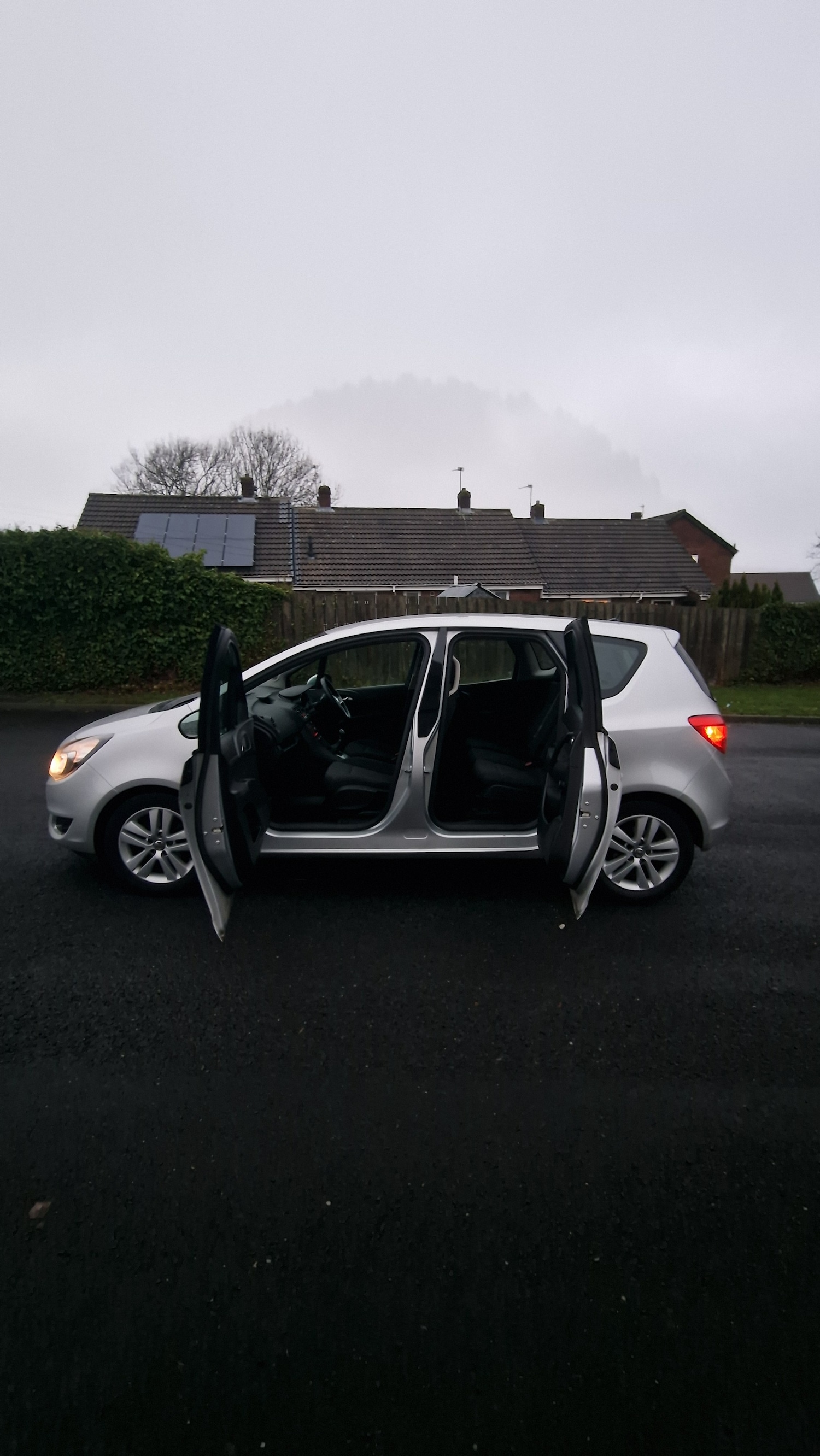 Used Vauxhall Meriva 2014 for sale - 77303335: Photo 9