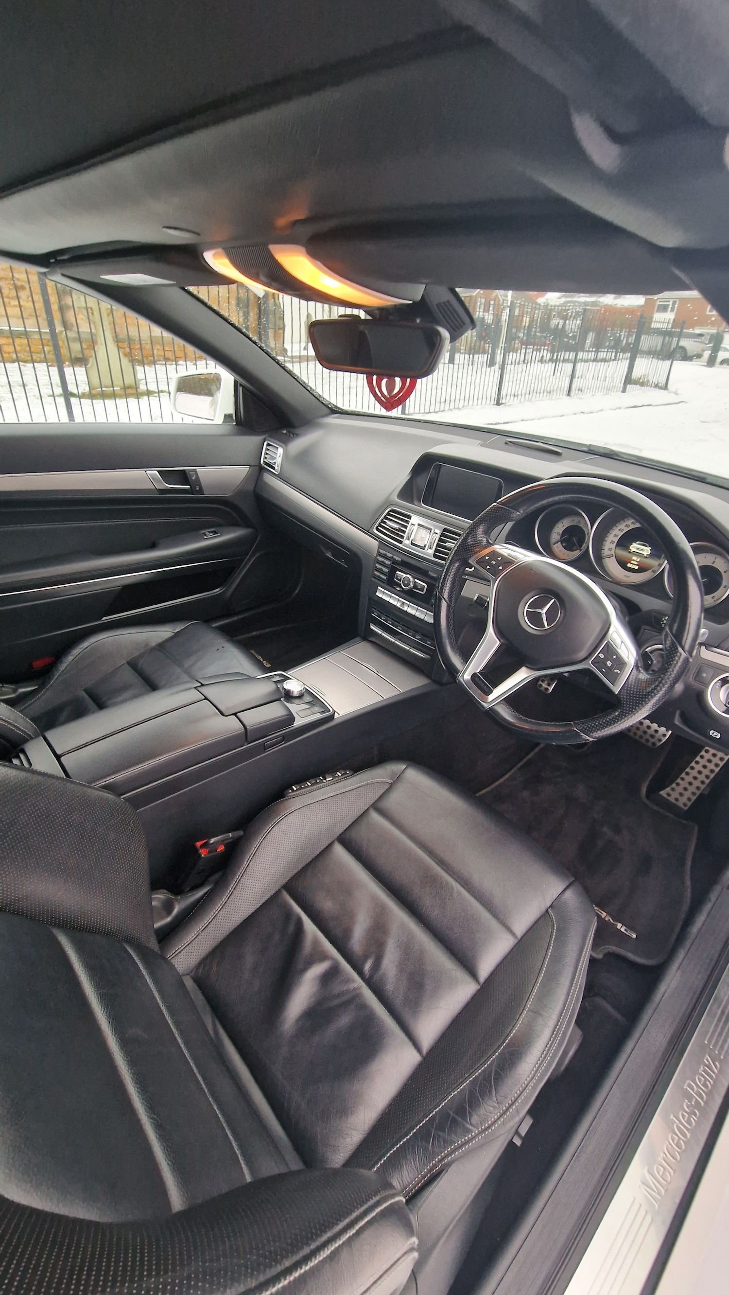 Used Mercedes-Benz E Class 2014 for sale - 77201080: Photo 12