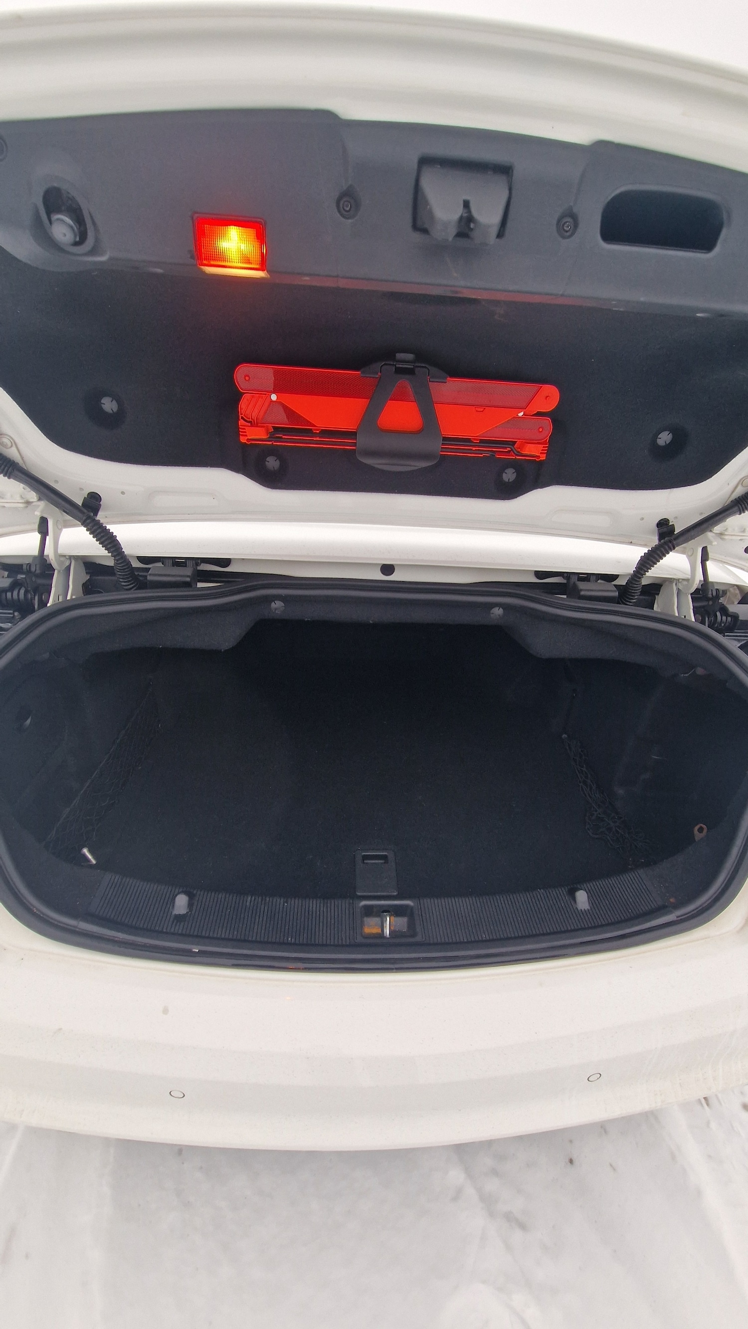 Used Mercedes-Benz E Class 2014 for sale - 77201080: Photo 13