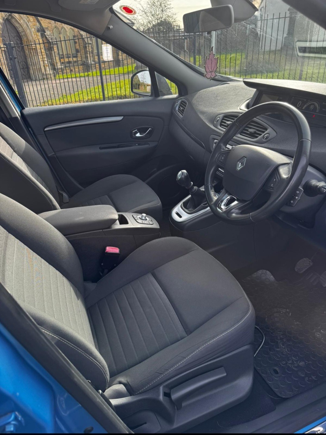 Used Renault Scenic 2015 for sale - 77984944: Photo 8