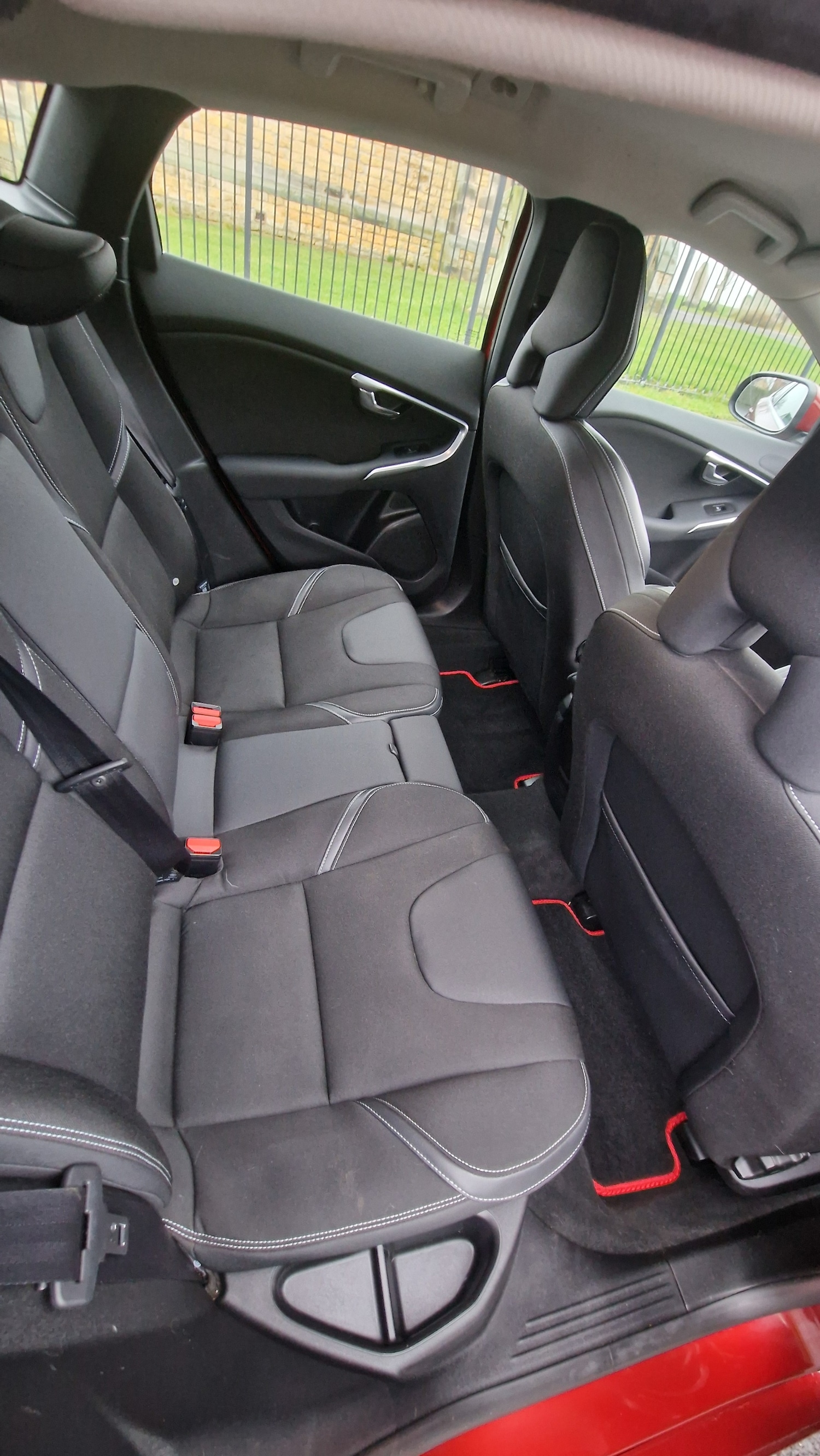 Used Volvo V40 2016 for sale - 77311463: Photo 13