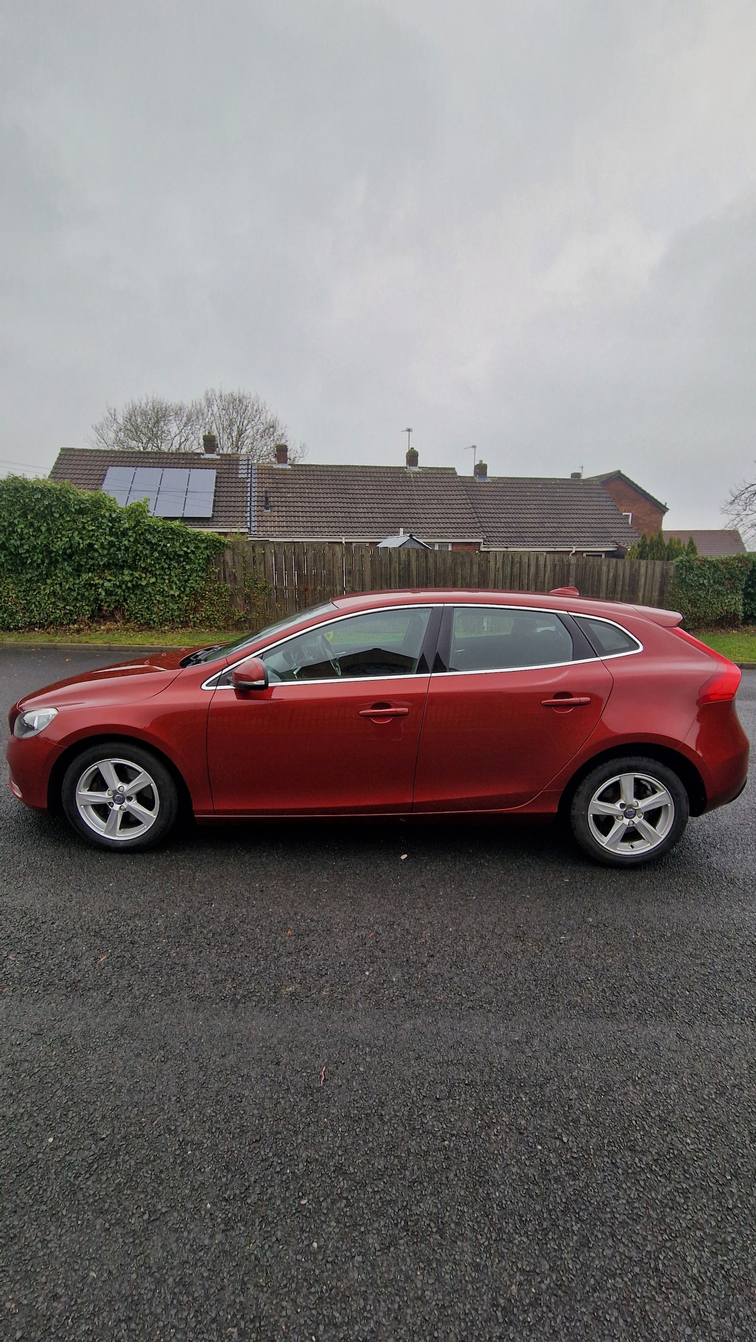 Used Volvo V40 2016 for sale - 77311463: Photo 2