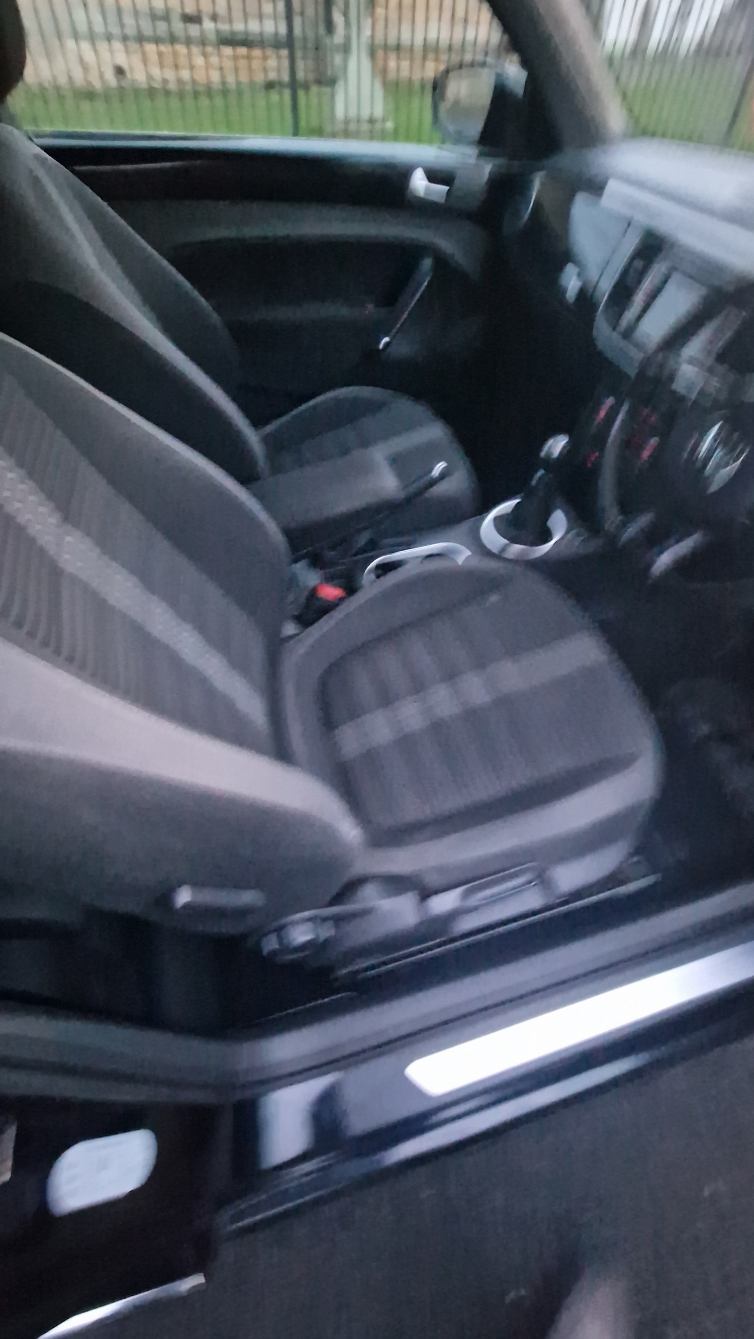 Used Volkswagen Beetle 2013 for sale - 77199017: Photo 11