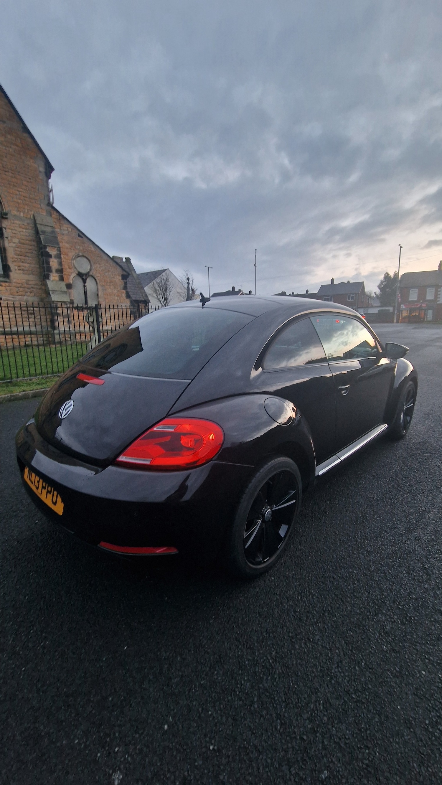 Used Volkswagen Beetle 2013 for sale - 77199017: Photo 2