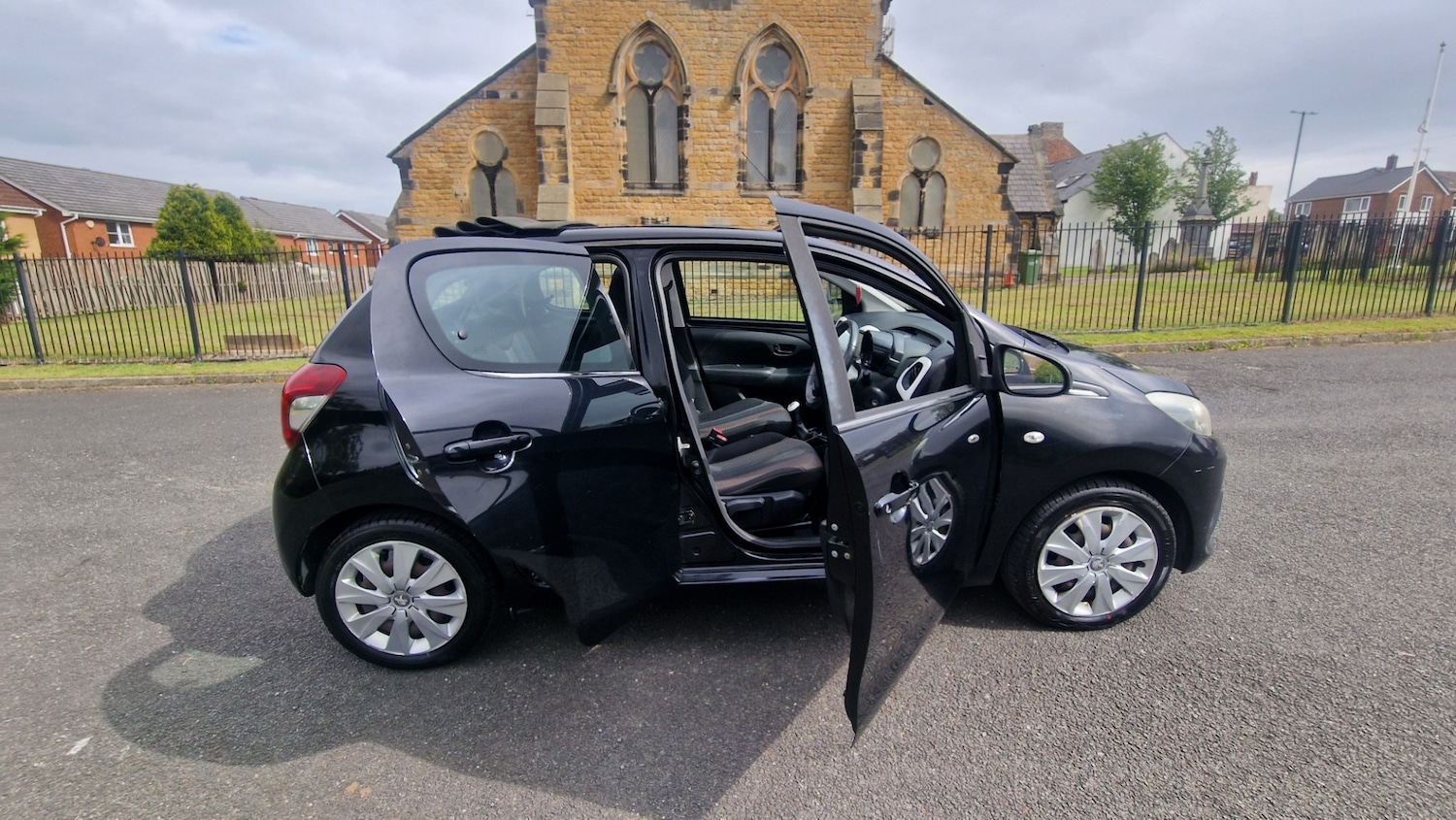 Used Peugeot 108 2014 for sale - 77201069: Photo 8