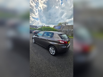 Used Peugeot 308 2015 for sale - 78826978: Photo