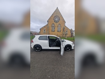 Used Volkswagen Golf 2014 for sale - 77606972: Photo