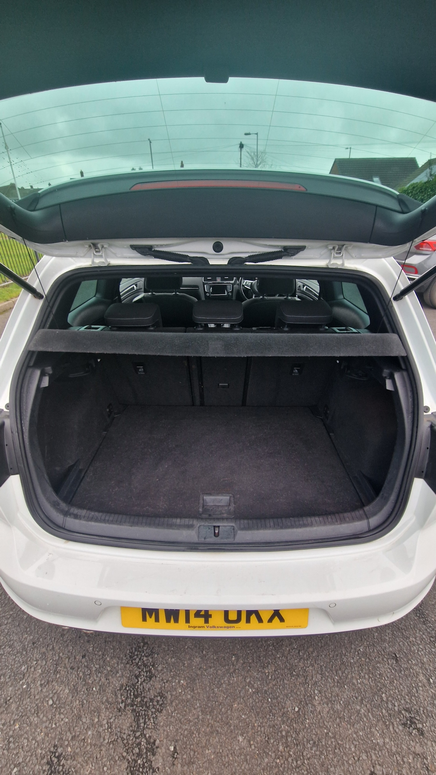 Used Volkswagen Golf 2014 for sale - 77606972: Photo 4