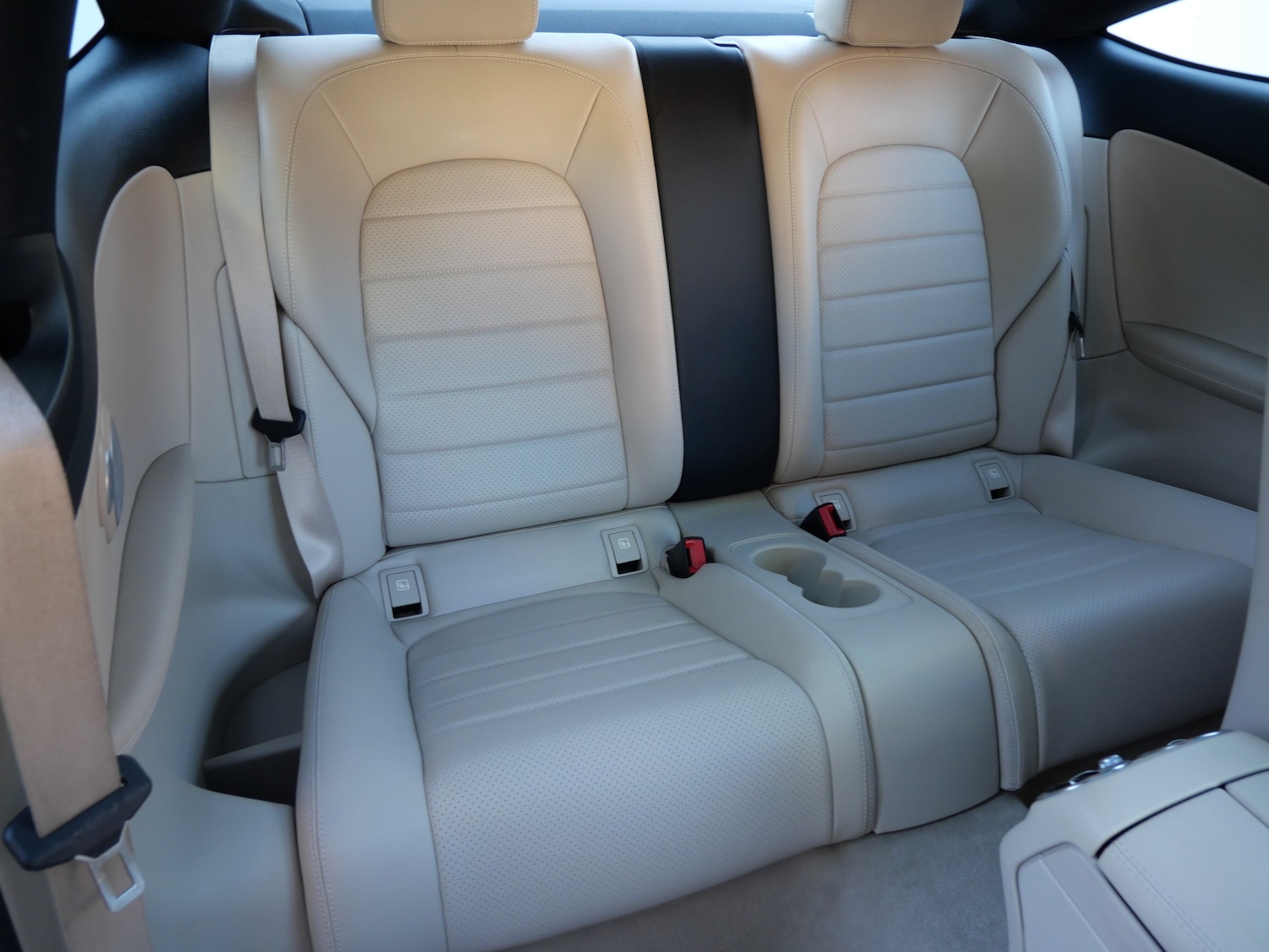 Used Mercedes-Benz C Class 2016 for sale - 77048345: Photo 10