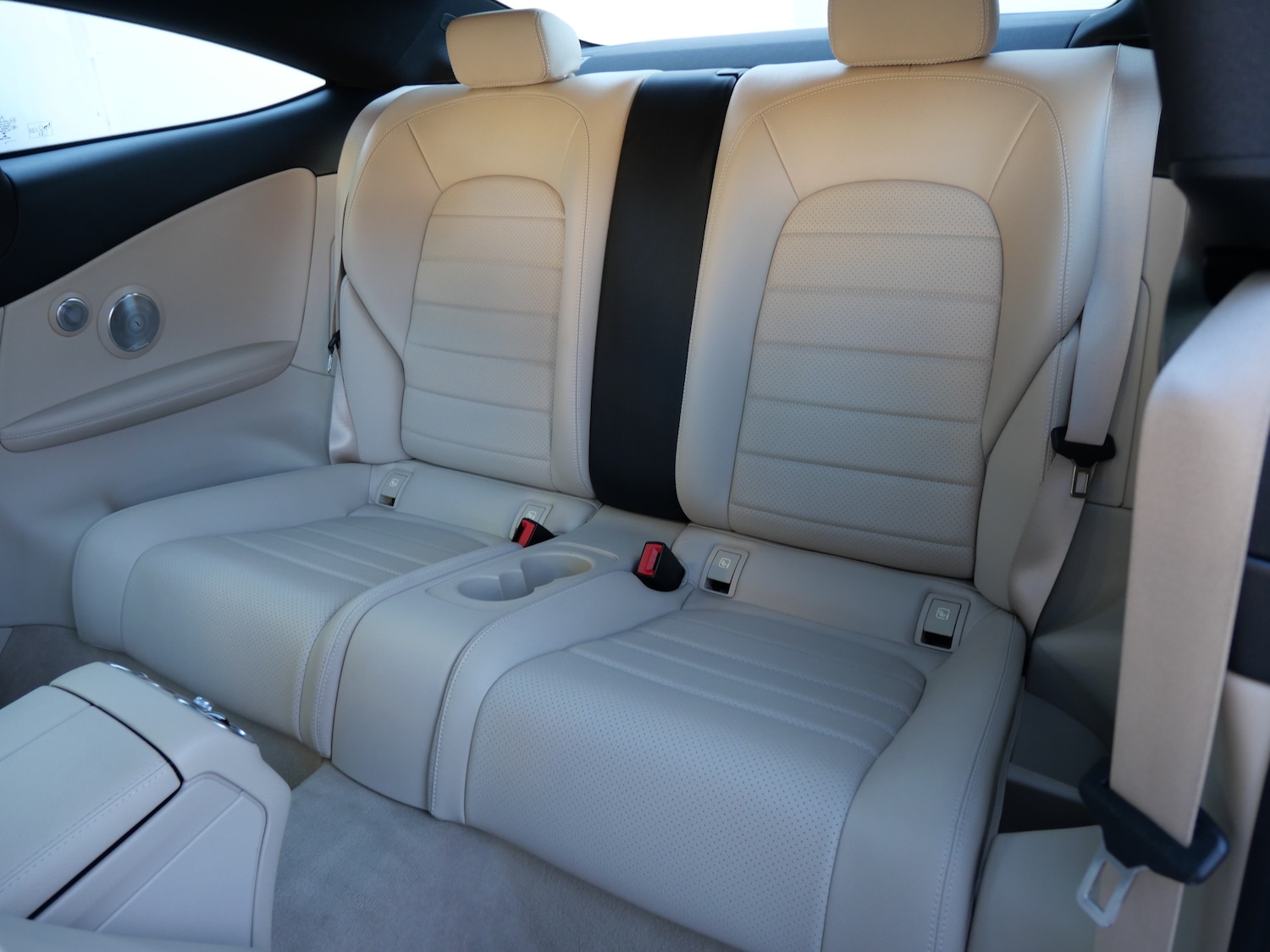 Used Mercedes-Benz C Class 2016 for sale - 77048345: Photo 11