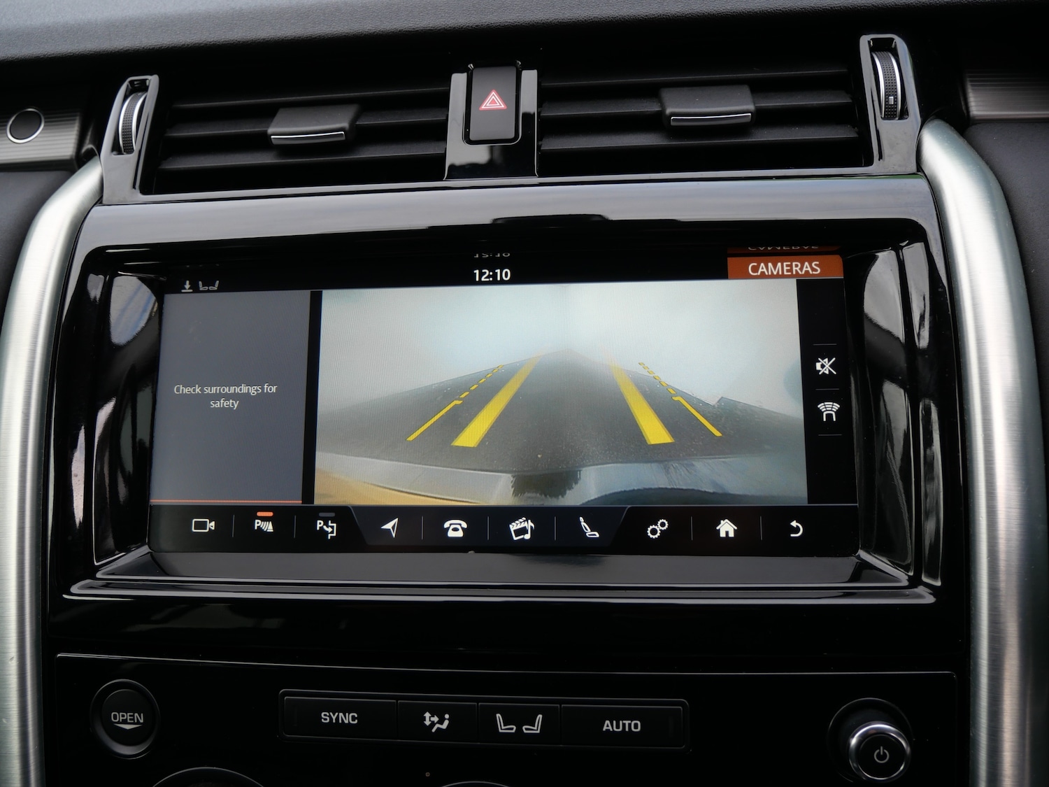 Used Land Rover Discovery 2018 for sale - 76922695: Photo 25