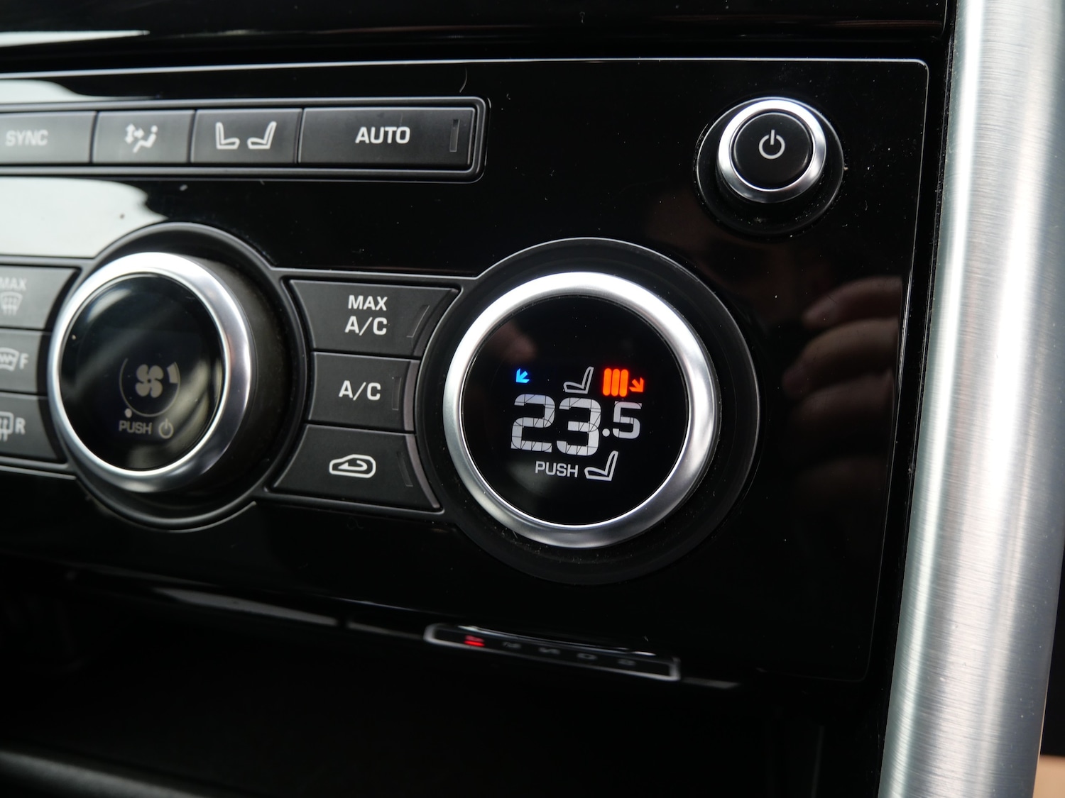 Used Land Rover Discovery 2018 for sale - 76922695: Photo 28