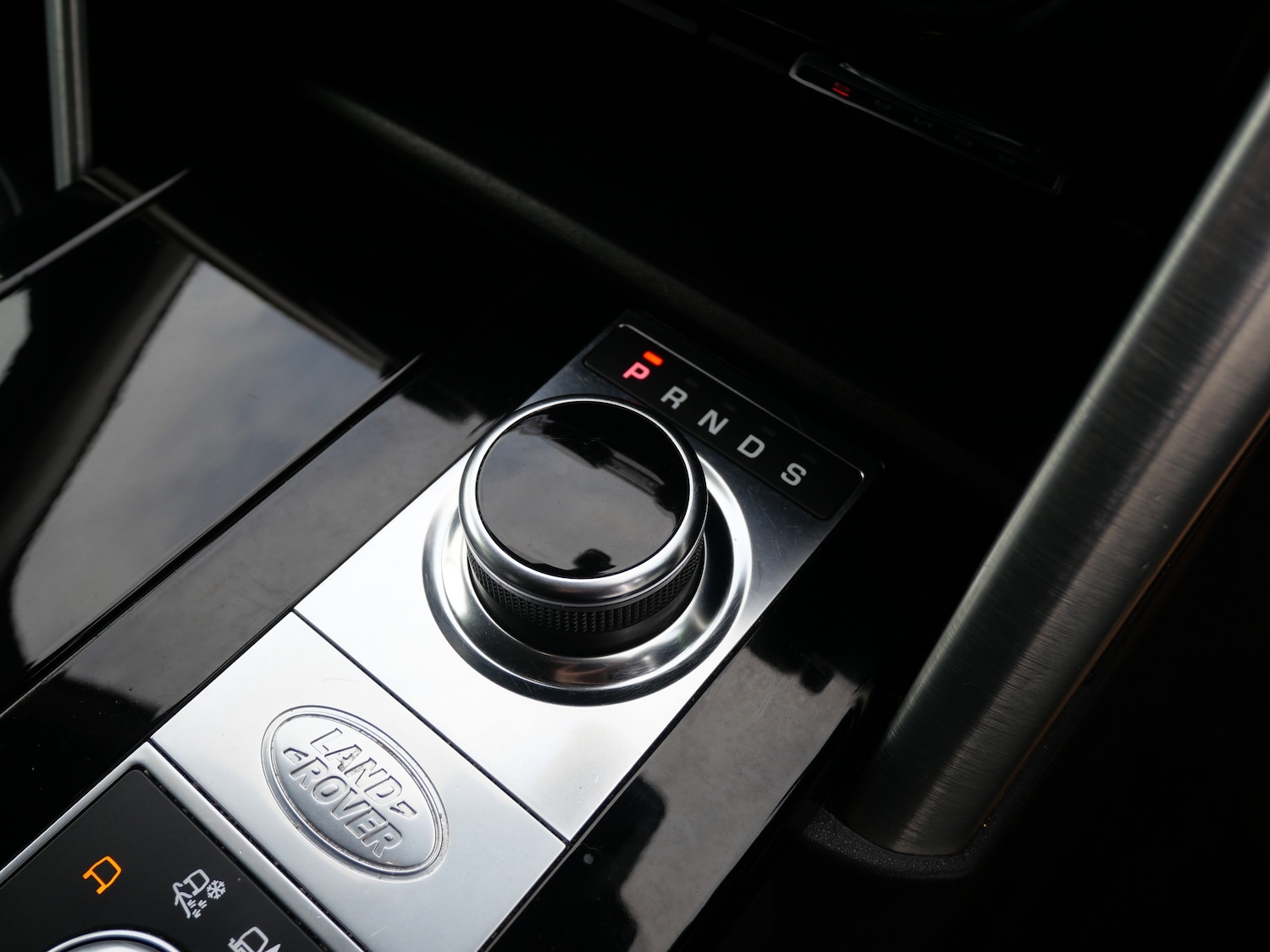 Used Land Rover Discovery 2018 for sale - 76922695: Photo 31