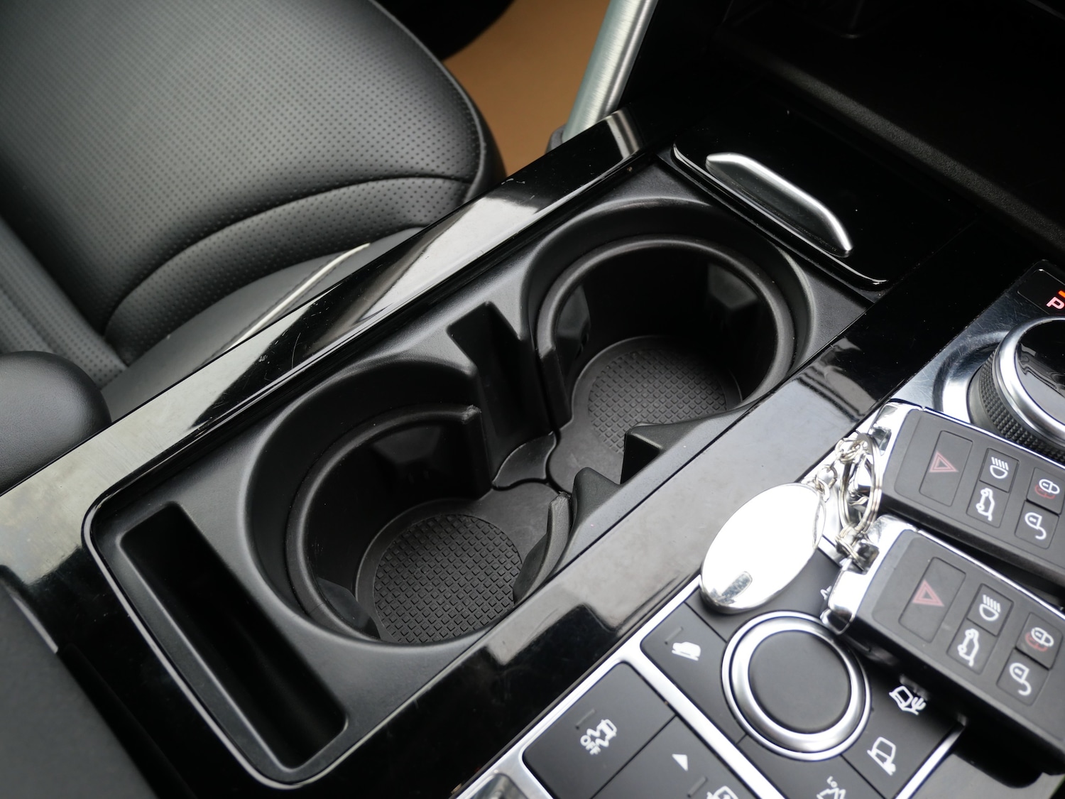 Used Land Rover Discovery 2018 for sale - 76922695: Photo 34