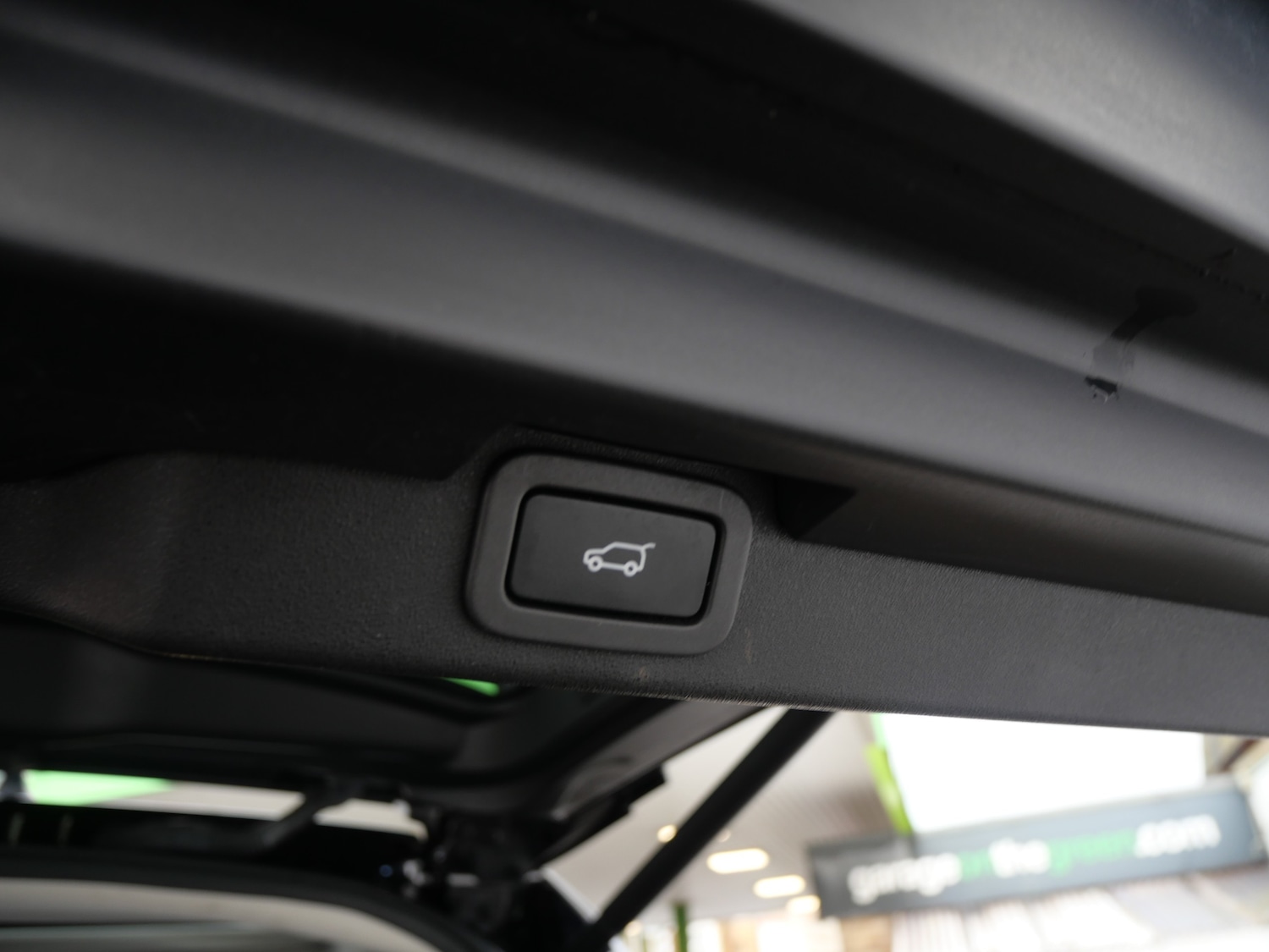 Used Land Rover Discovery 2018 for sale - 76922695: Photo 54