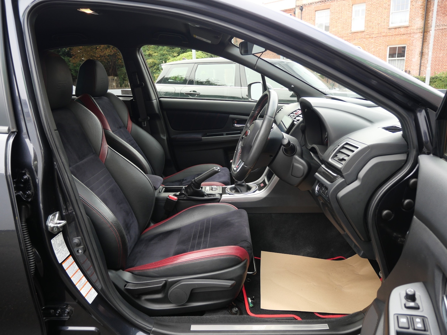 Used Subaru WRX STI 2015 for sale - 76653923: Photo 8