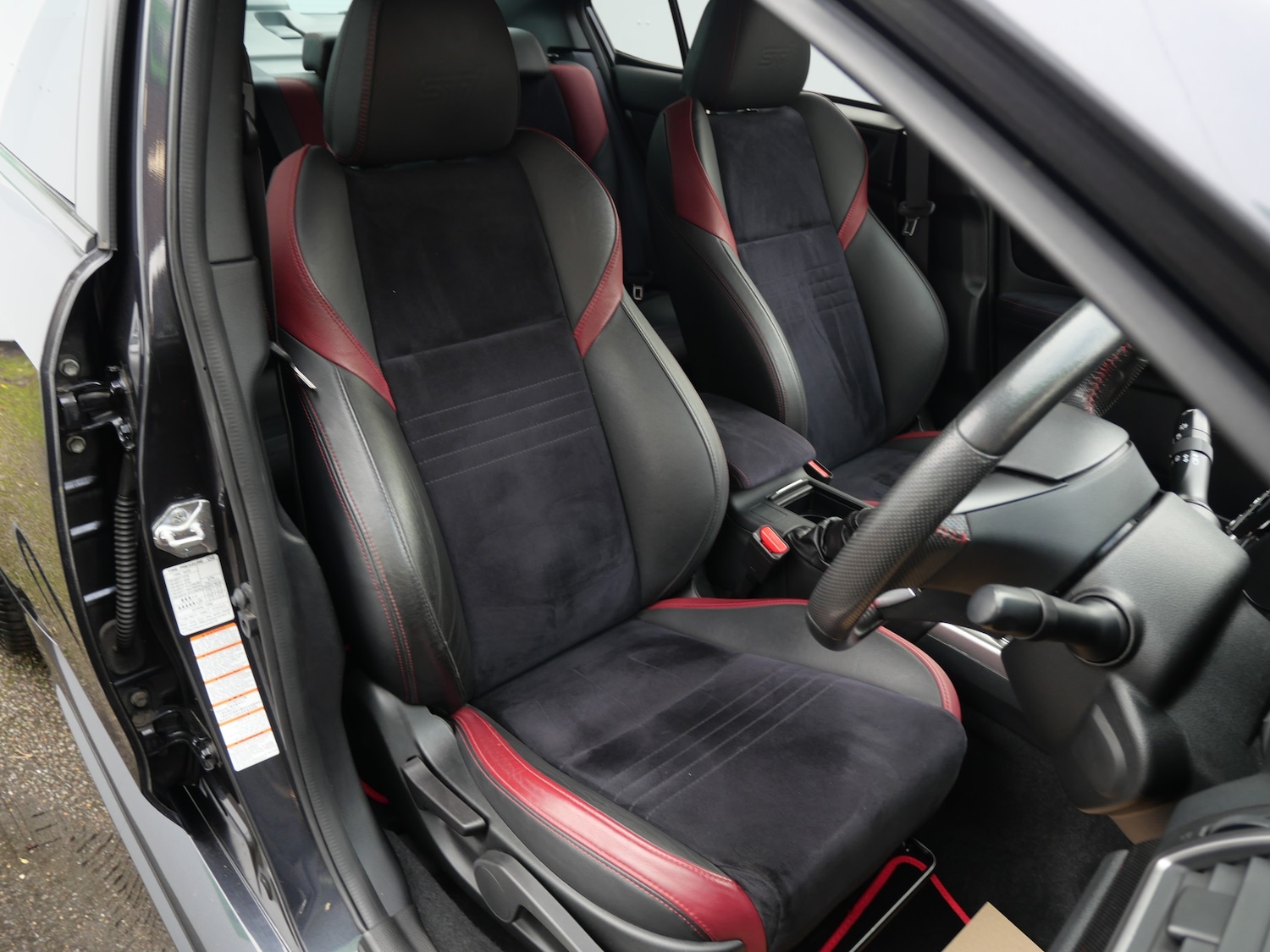 Used Subaru WRX STI 2015 for sale - 76653923: Photo 9