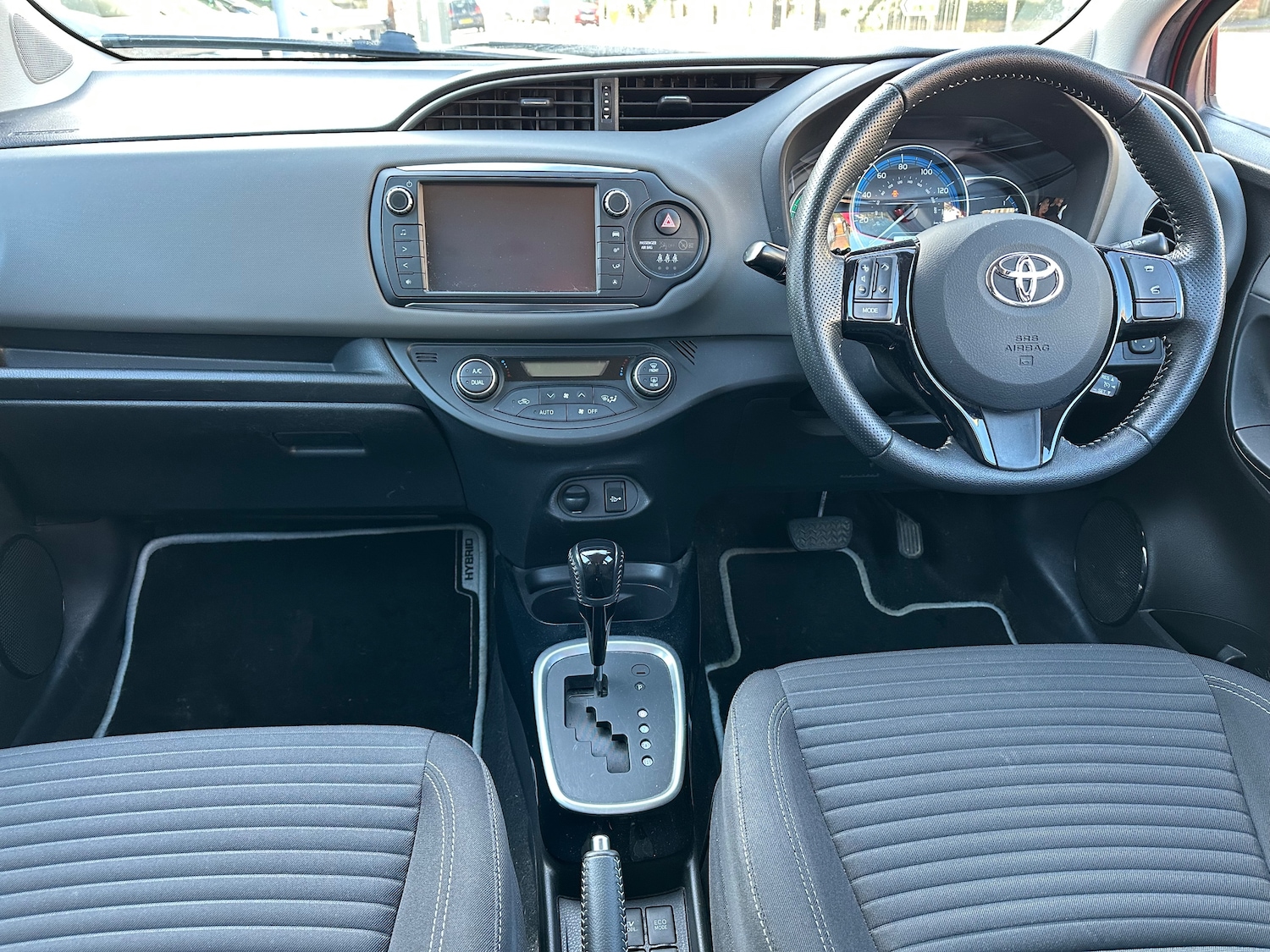 Used Toyota Yaris 2016 for sale - 77665993: Photo 12