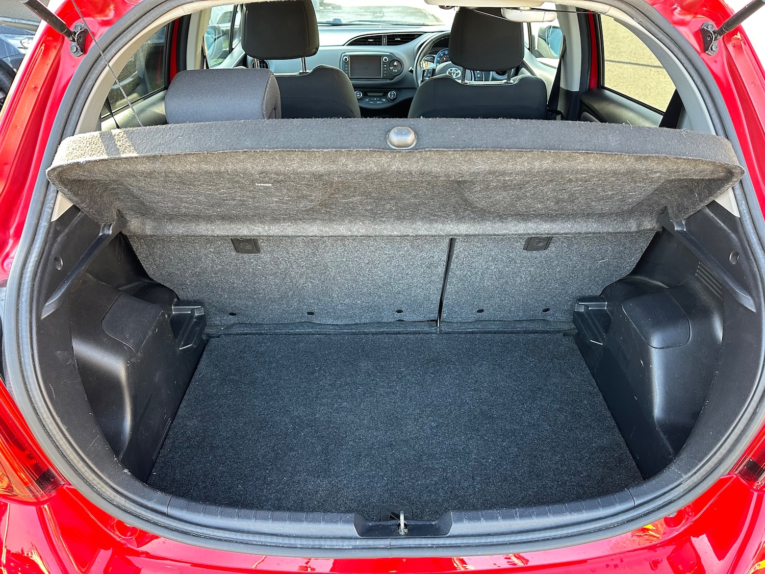 Used Toyota Yaris 2016 for sale - 77665993: Photo 21