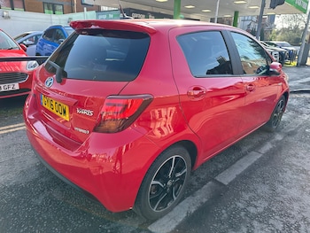 Used Toyota Yaris 2016 for sale - 77665993: Photo