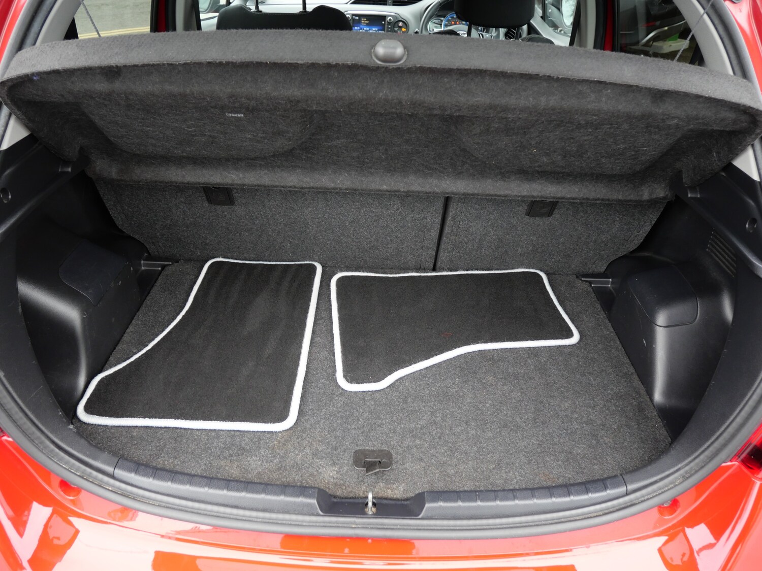 Used Toyota Yaris 2016 for sale - 77665993: Photo 37