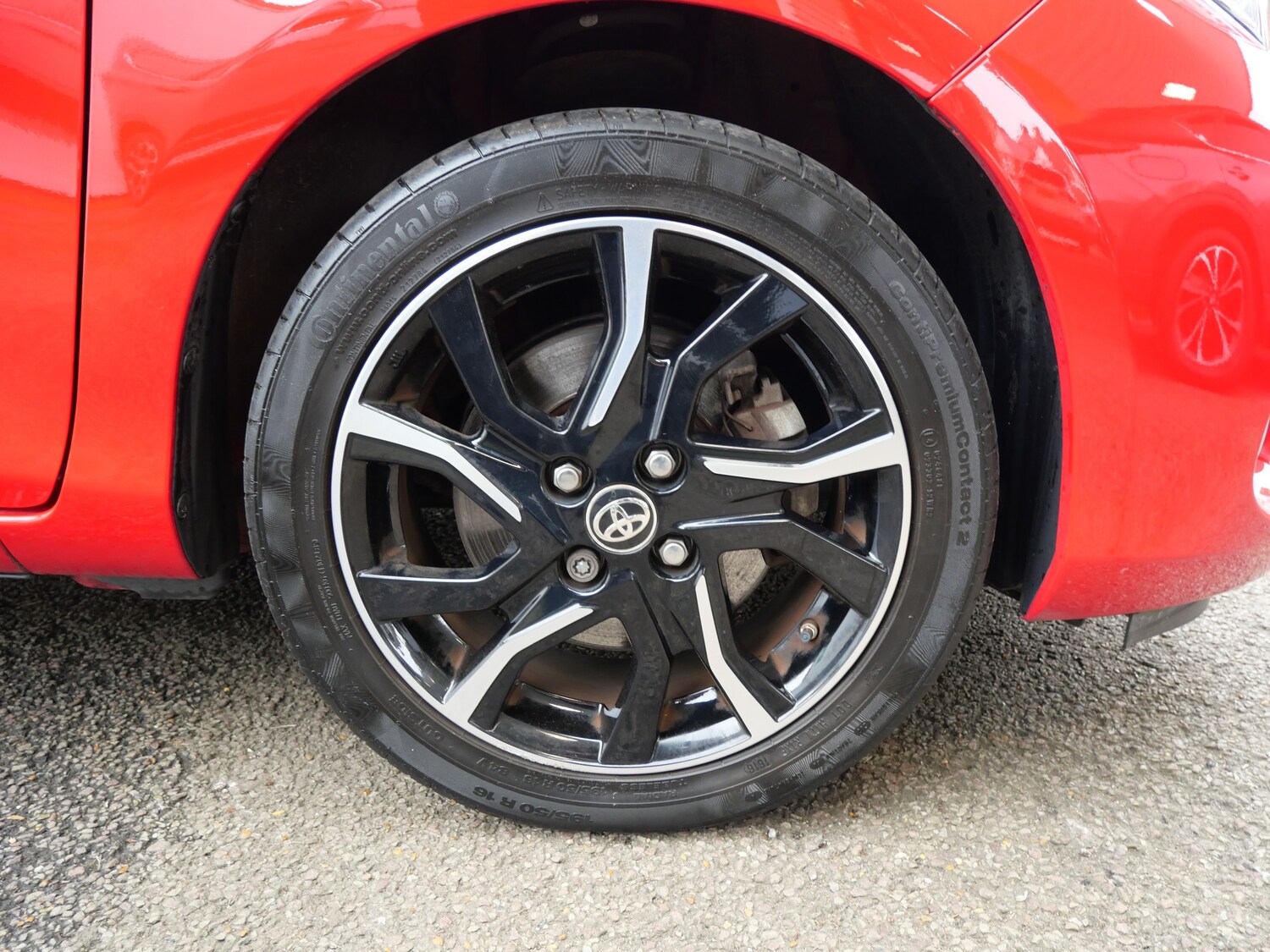 Used Toyota Yaris 2016 for sale - 77665993: Photo 40